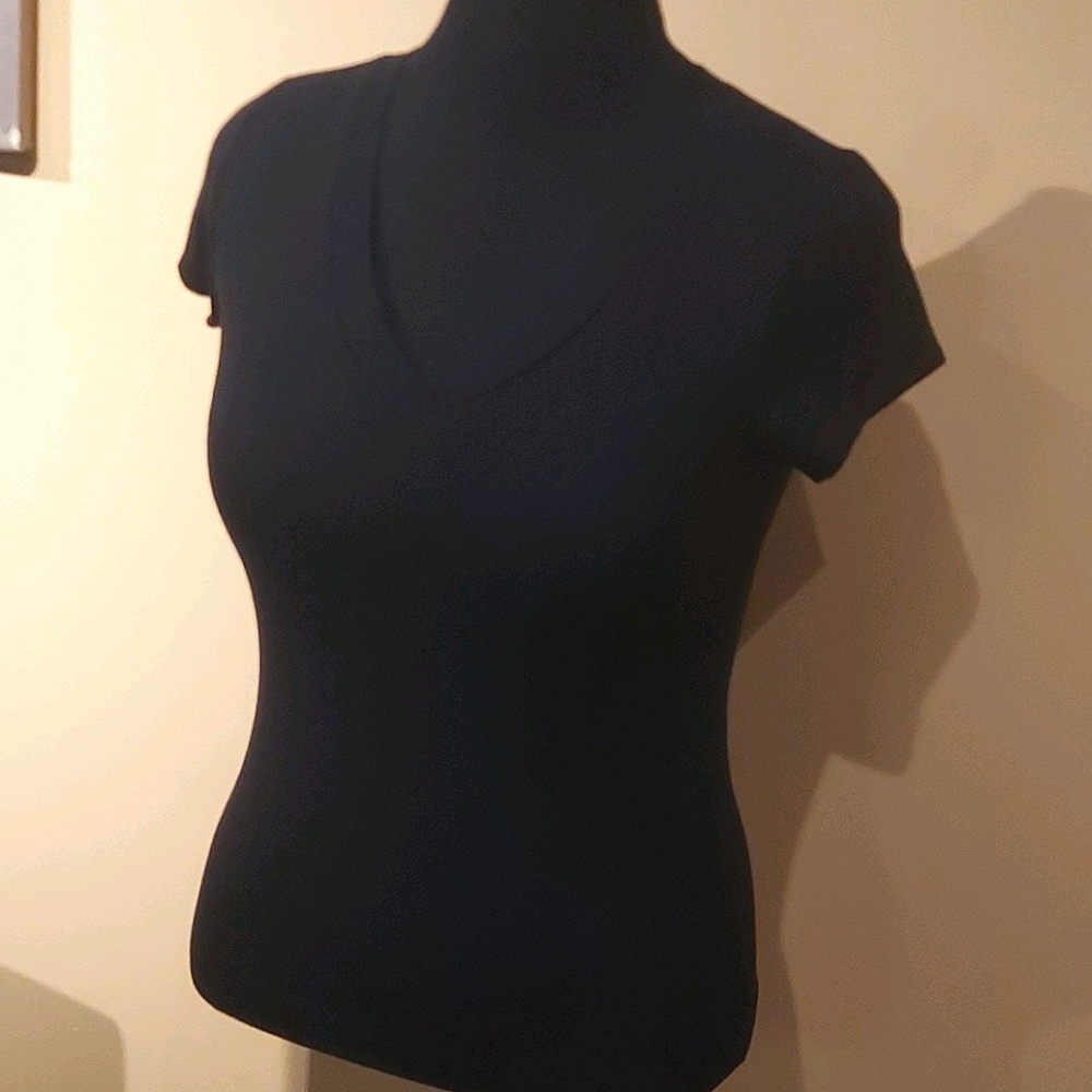 Black v-neck cotton t-shirt